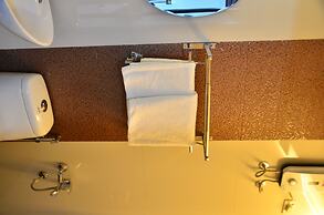Oriental Zen Suites