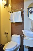 Oriental Zen Suites