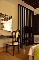 Oriental Zen Suites