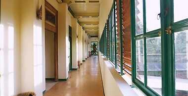 SARE Suites