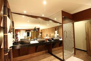 Sky Suites