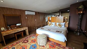 Sky Suites