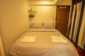 Home16 Hostel 16