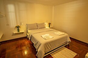 Home16 Hostel 16
