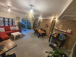 Home16 Hostel 16