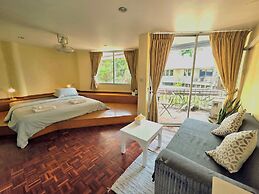 Home16 Hostel 16