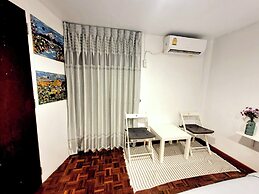 Home16 Hostel 16