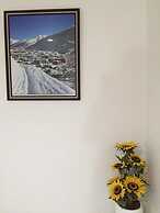 Swiss House