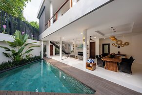 Villa La Sirena 4 by Nagisa Bali
