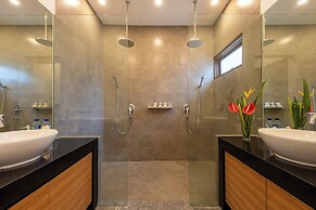 Villa La Sirena 4 by Nagisa Bali
