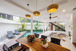 Villa La Sirena 4 by Nagisa Bali