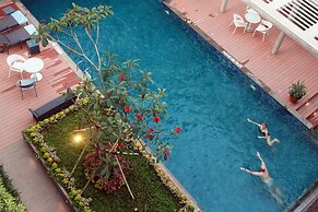 Ra Premiere Simatupang