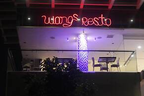 Redstar Hotel