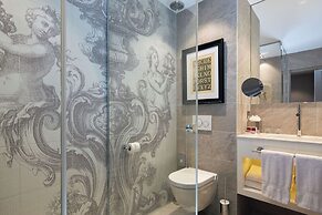 Hôtel La Lanterne & Spa By Timhotel