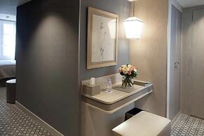Hôtel La Lanterne & Spa By Timhotel