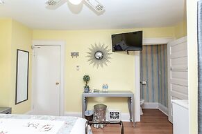 Ambiance by the Falls B&B