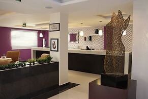 Hotel Two Select