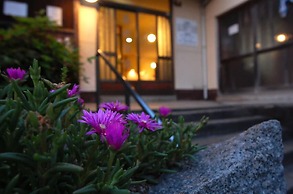 Yourou Onsen Honkan