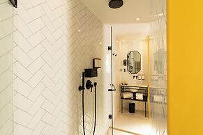 COQ Hotel Paris