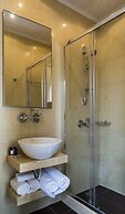Athena Hotel