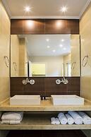 Athena Hotel