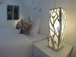 At We Patong hostel