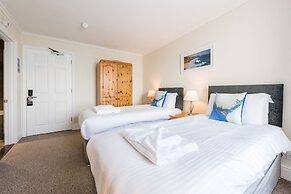 The Land's End Hotel