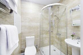 Hotel Repinskaya