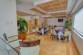 Holiday Inn Leon Plaza Mayor by IHG