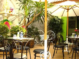 The Bang Khun Phrom Suites