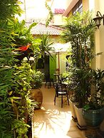 The Bang Khun Phrom Suites