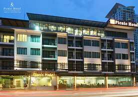 Picnic Hotel Bangkok