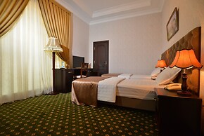 Gloria Hotel