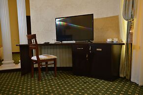 Gloria Hotel