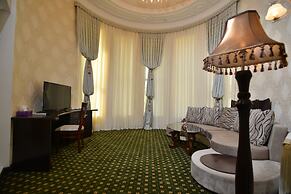 Gloria Hotel