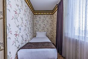 Laleli Blue Marmaray Hotel