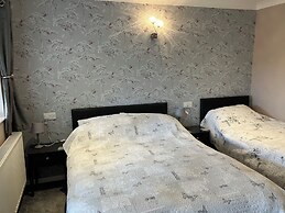 The New Inn Motel