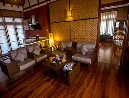 Royal Nadi Resort
