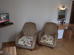 Ozukara 1 Apart