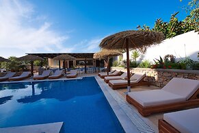 Villa Angira