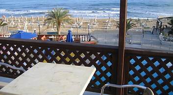 Eleni Beach Hotel