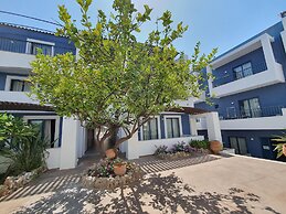 Eleni Beach Hotel