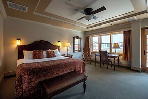 Kaslo Hotel