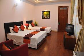 Urban Alley Hotel