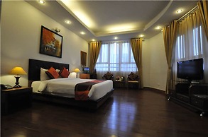 Urban Alley Hotel