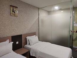 Beez Hotel Shamelin