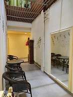 Beez Hotel Shamelin