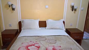 Hotel Pour Vous