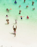 Arena Beach Hotel
