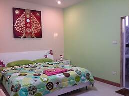 Donchai House